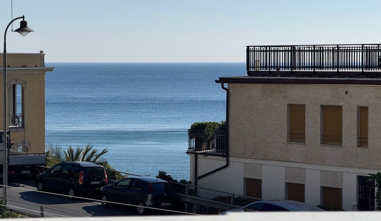 PHOTO-2025-10-10-11-45-43 101