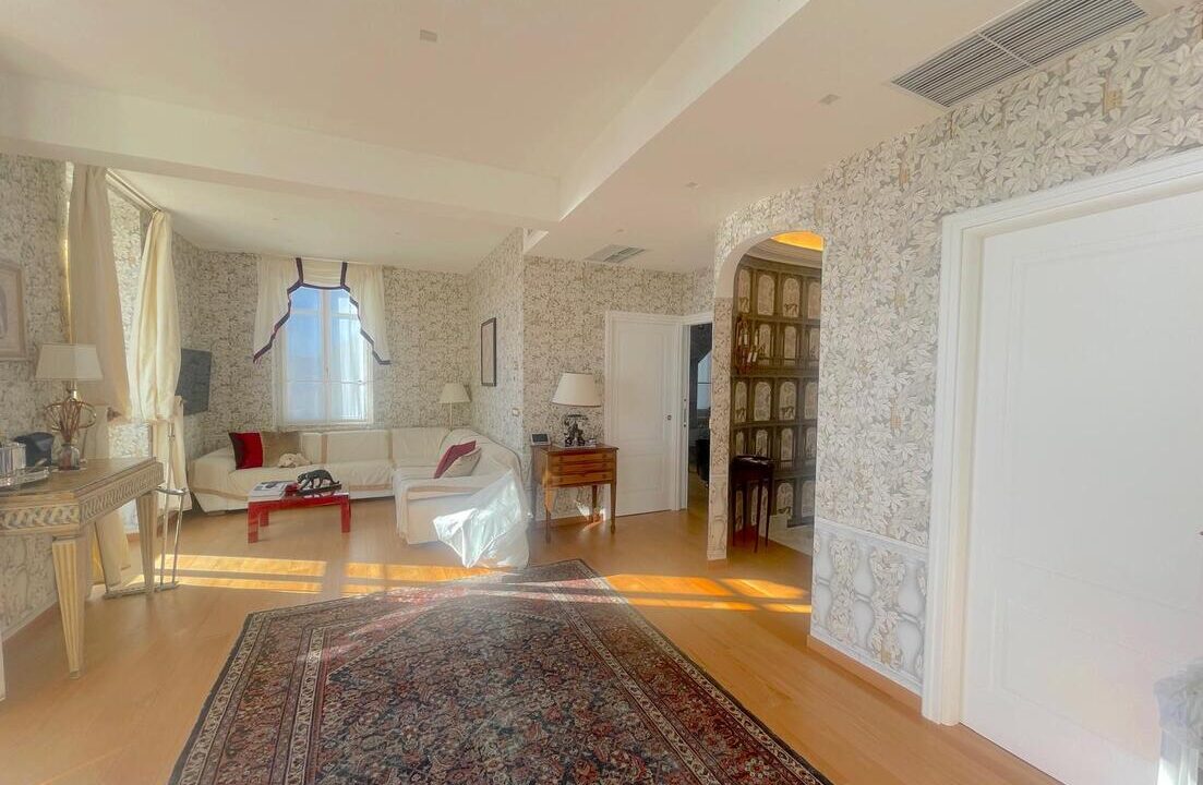 PHOTO-2025-04-16-17-52-27 5