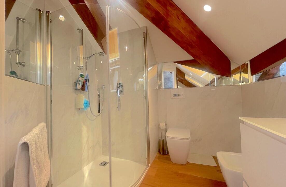 PHOTO-2025-04-16-17-54-03 10