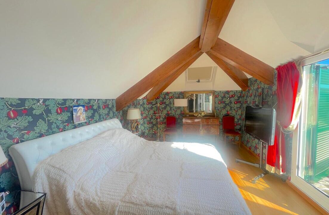 PHOTO-2025-04-16-17-54-03 9