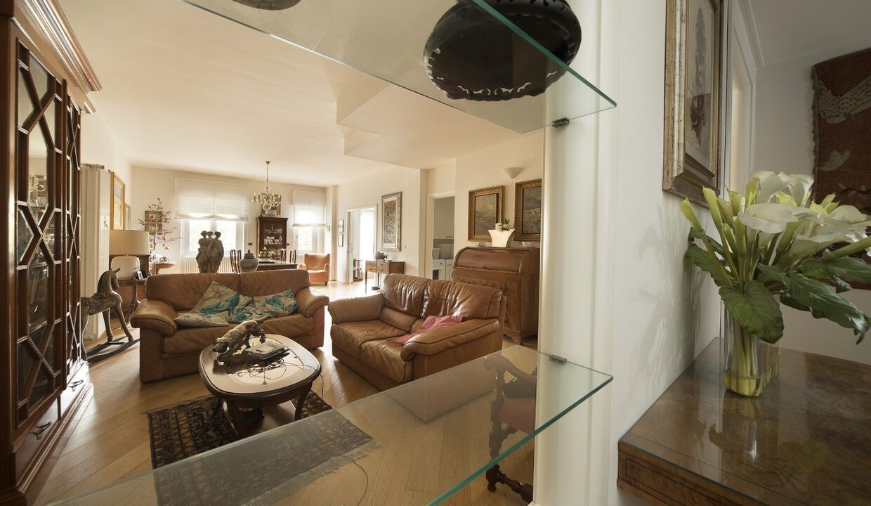 PHOTO-2025-10-28-10-26-42